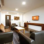 B2 Bangkok Srinakharin Boutique & Budget Hotel