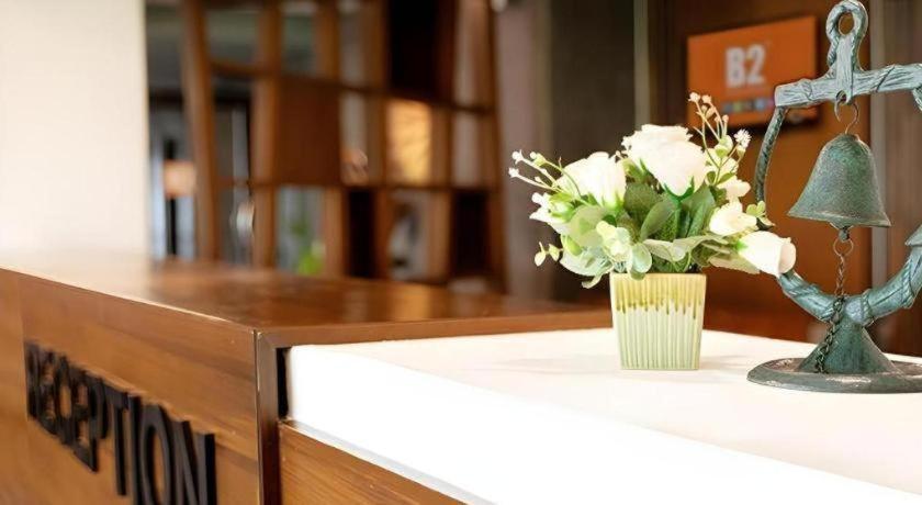 B2 Srinakharin Boutique & Budget Hotel