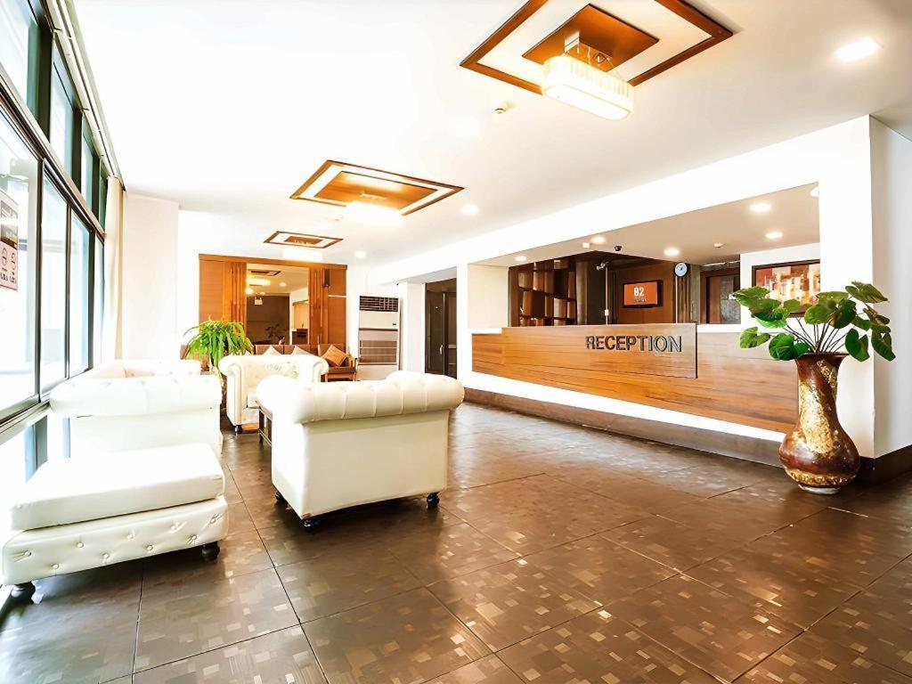 B2 Srinakharin Boutique & Budget Hotel